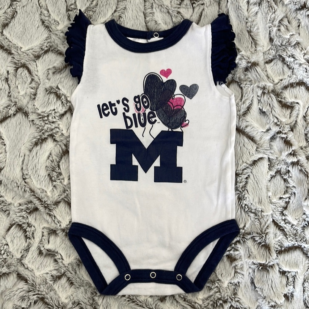 UofM Onesie 6/9M